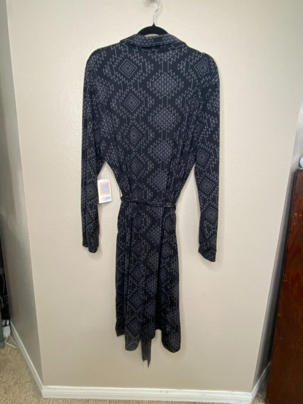 LuLaRoe Womens Ellie Geometric Print Collared Shirt Dress Waist Tie XL Black NEW - Picture 3 of 7